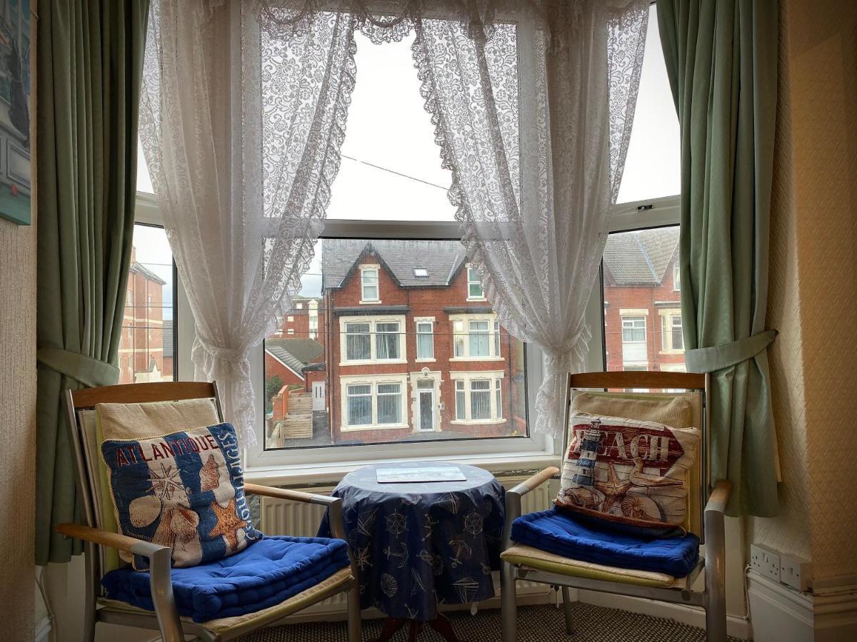 לית'ם סנט אנס Cumbria Guest House מראה חיצוני תמונה