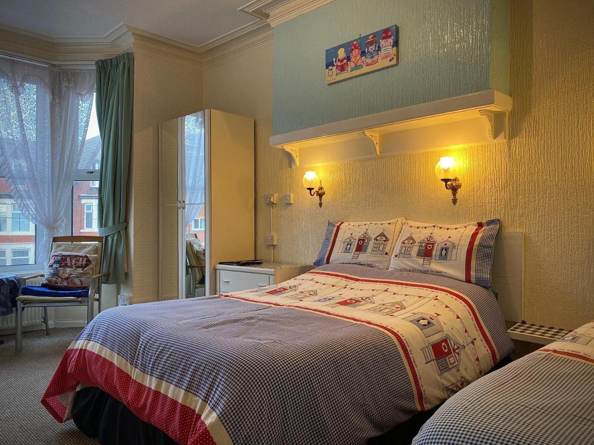 לית'ם סנט אנס Cumbria Guest House מראה חיצוני תמונה