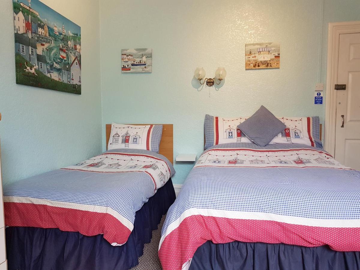 לית'ם סנט אנס Cumbria Guest House מראה חיצוני תמונה